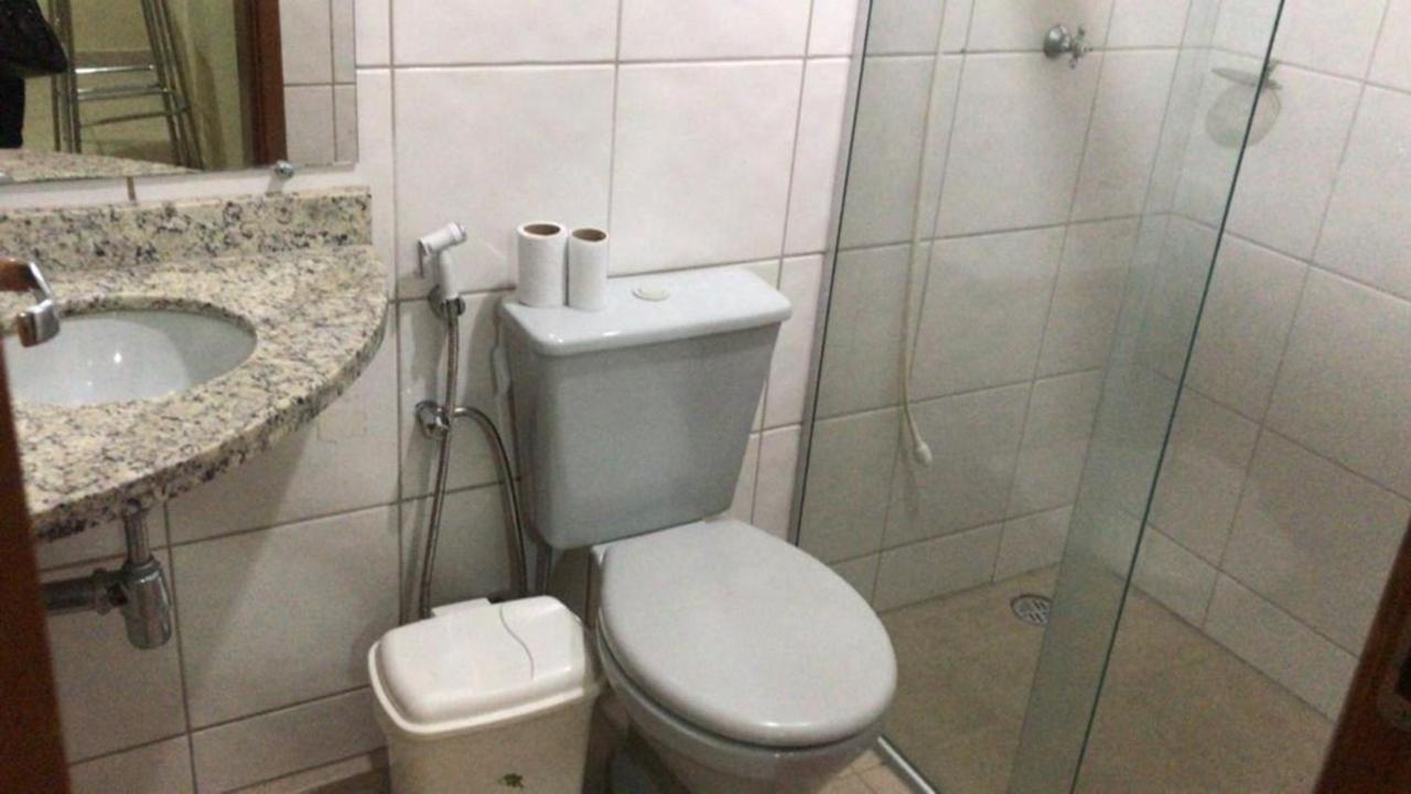Apartamentos Com Piscinas Em Caldas Novas Δωμάτιο φωτογραφία
